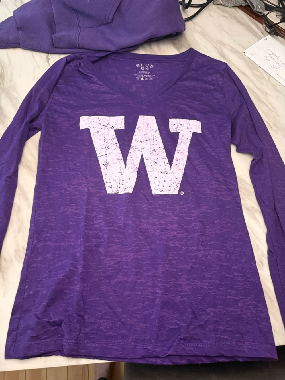 Washington Huskies Long Sleeved T-shirt